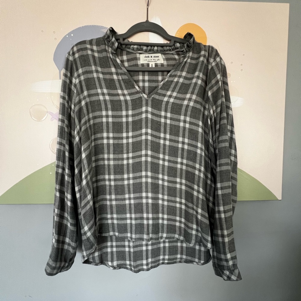 Cloth and Stone Grey Flannel Top NWOT